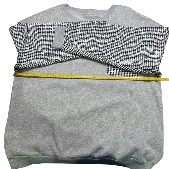 SHEIN- Houndstooth print drop Shoulder Sweatshirt - black / grey - size M - Picture 11 of 12